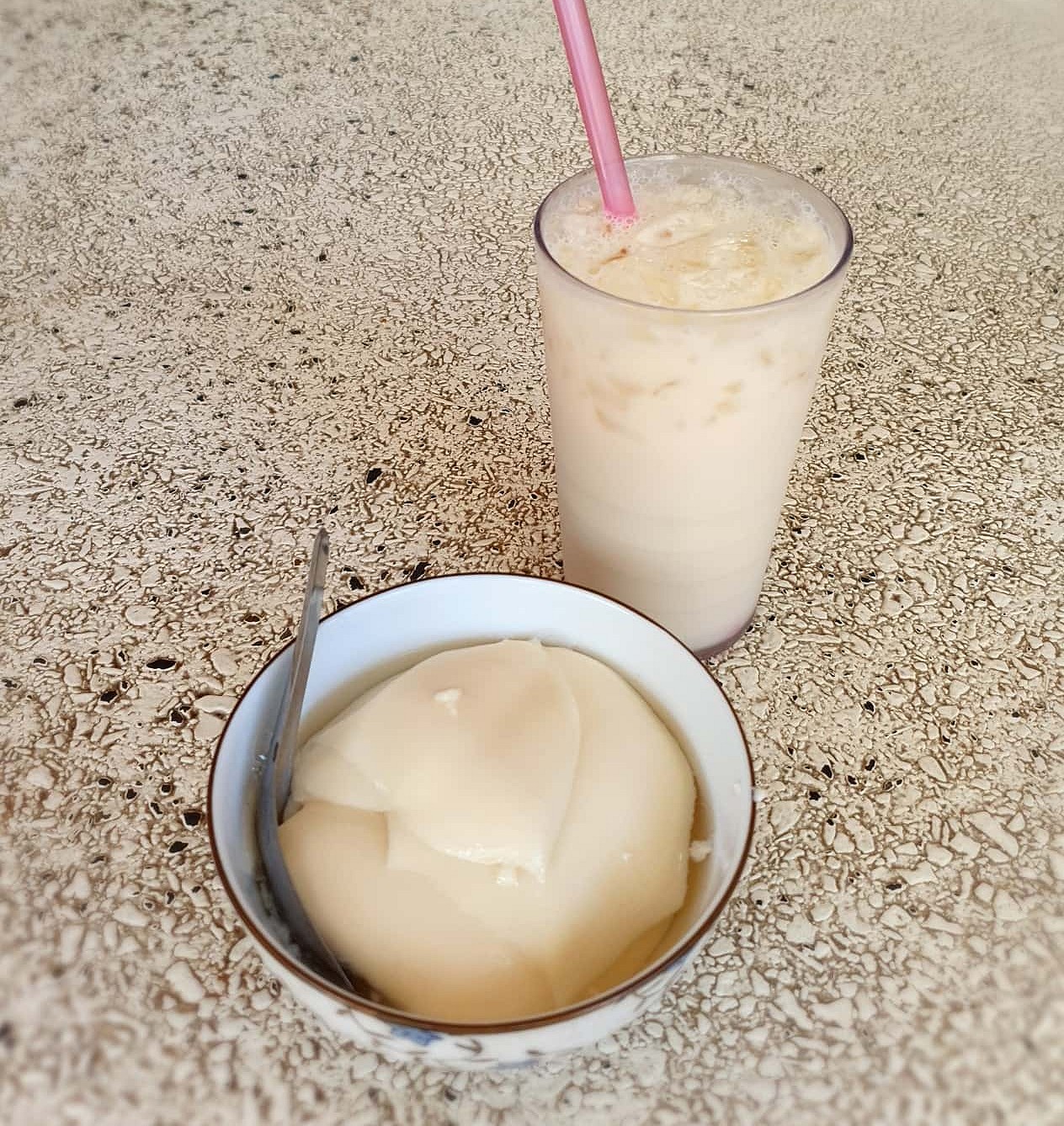 soya-milk-tau-chui-susu-soya-air-tauhu.jpg